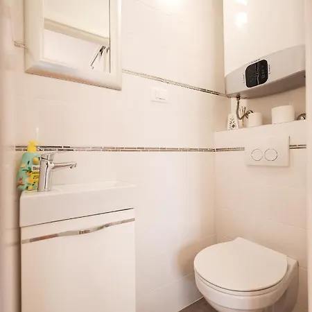 Two Bedroom Apartment With A Balcony Relja Zadar Extérieur photo