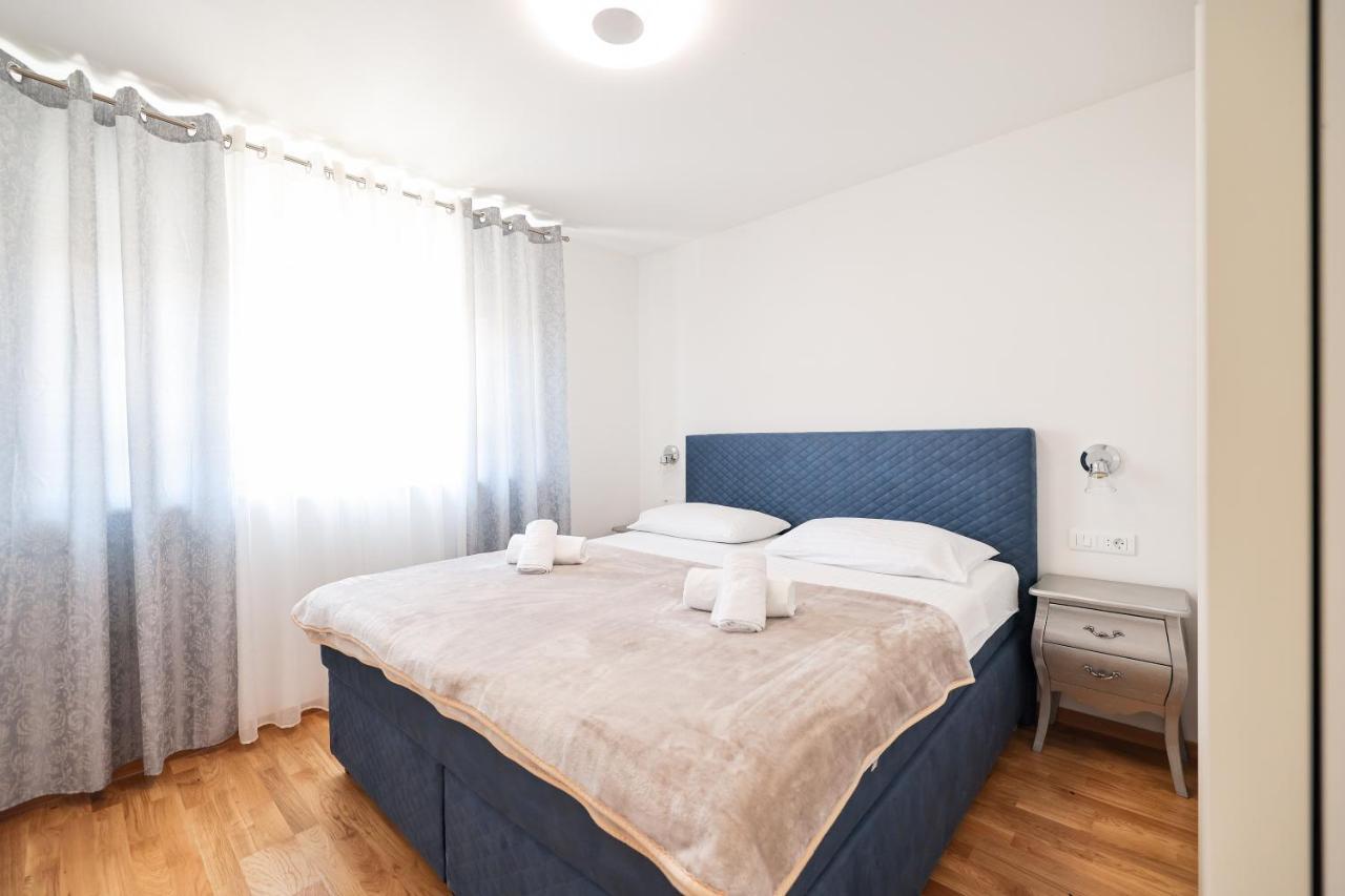 Two Bedroom With A Balcony Relja