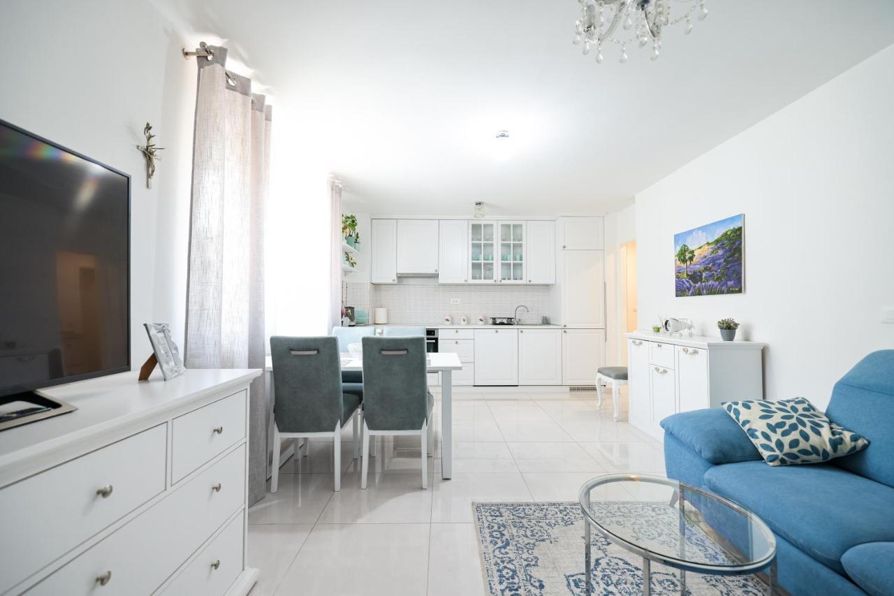 Two Bedroom With A Balcony Relja