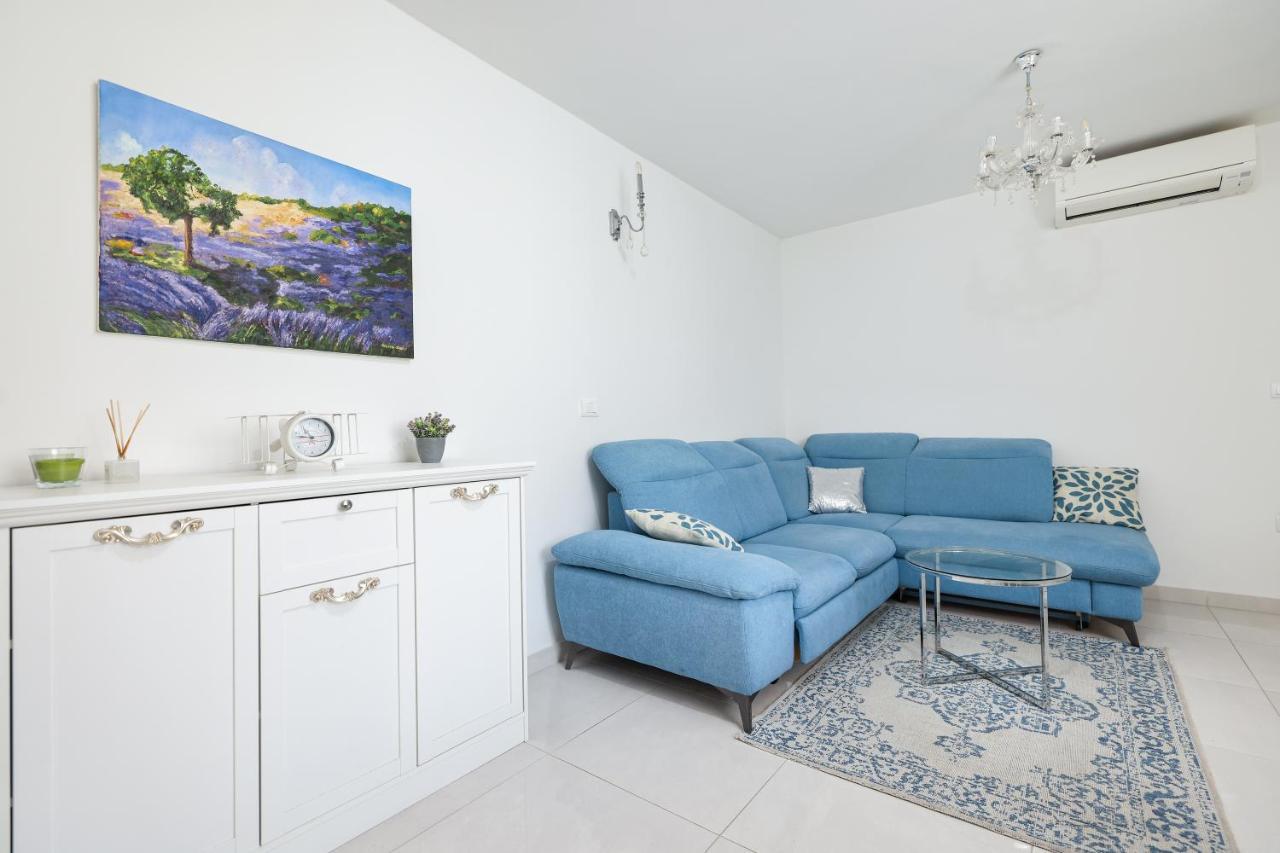 Two Bedroom With A Balcony Relja Zadar
